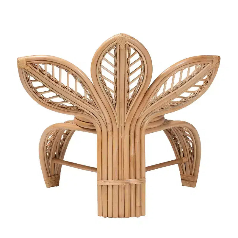 Chaise d'appoint en rotin naturel Gresham bali & pari, Blanc/Marron naturel : Fabriquée à la main, coussin en mousse, aucun assemblage requis